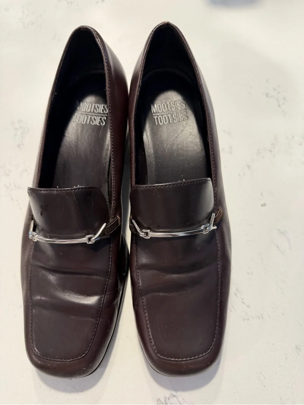 Mootsies Tootsies Women’s Dark Brown Leather Slip-On Loafers w Silver Bit Sz 9.5